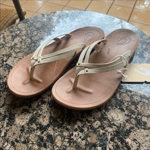 Olukai Sahara Tapa Women’s Sandals sz 8 NWT